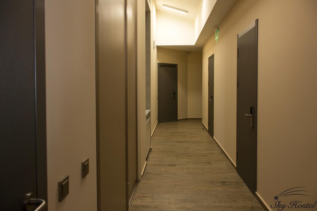 Sky Hostel Kyiv Exterior photo