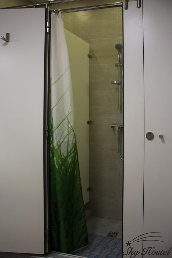 Sky Hostel Kyiv Exterior photo
